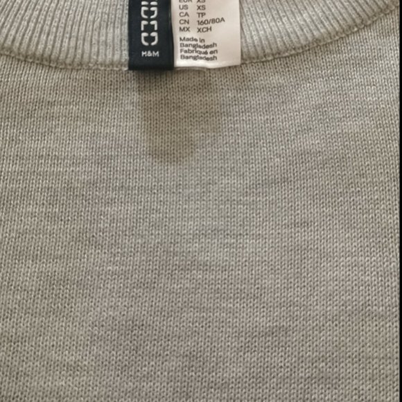 H&M Solid Grey Crop Long Sleeve Top - Picture 5 of 5